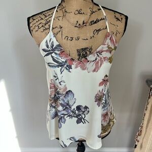 NWT floral adjustable tank.  Small. Nine Britton